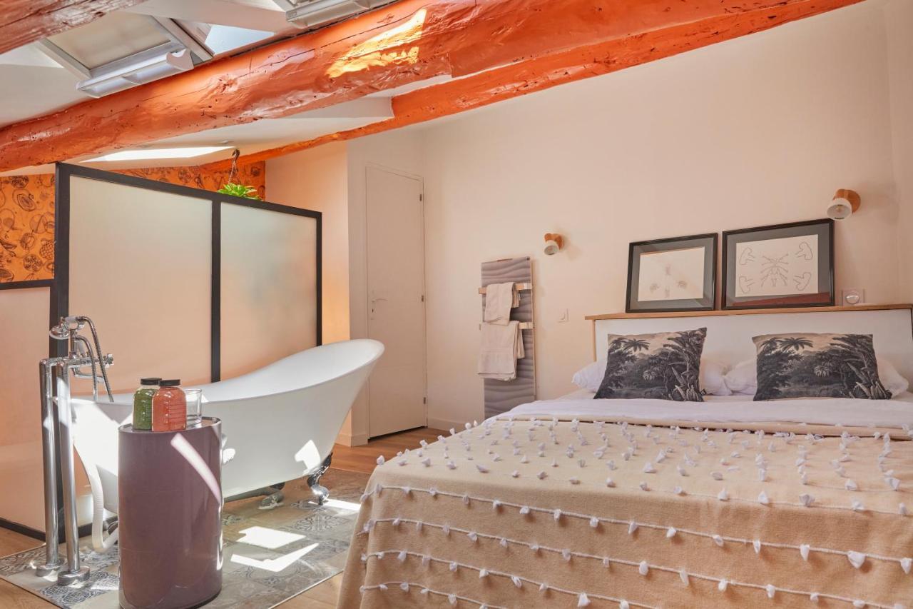Remarkable Flat In The Historical Part Of Beziers Luaran gambar